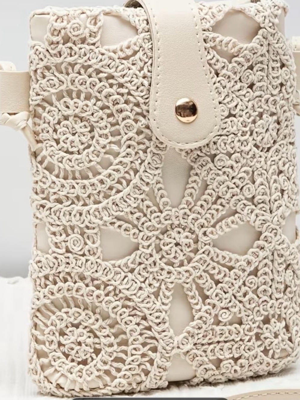 Women’s Crochet Crossbody Bag in Cream